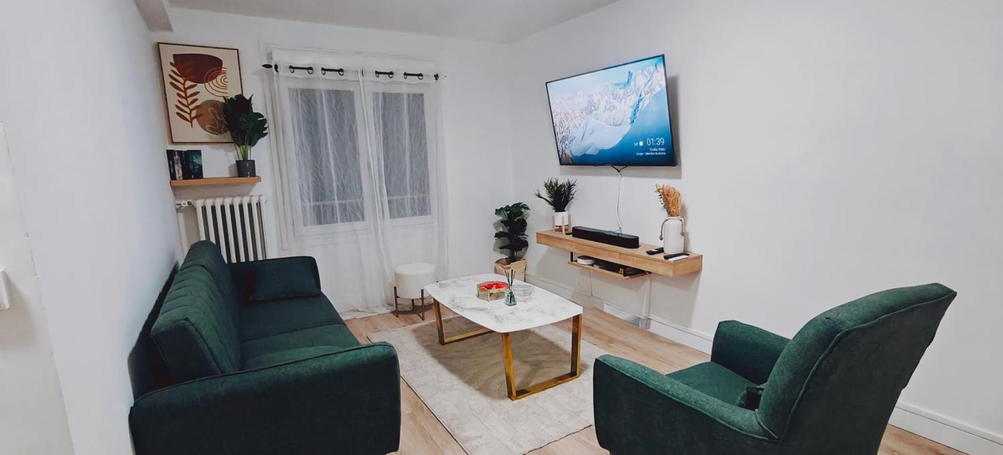 Kaylee Lounge * Le Mans
